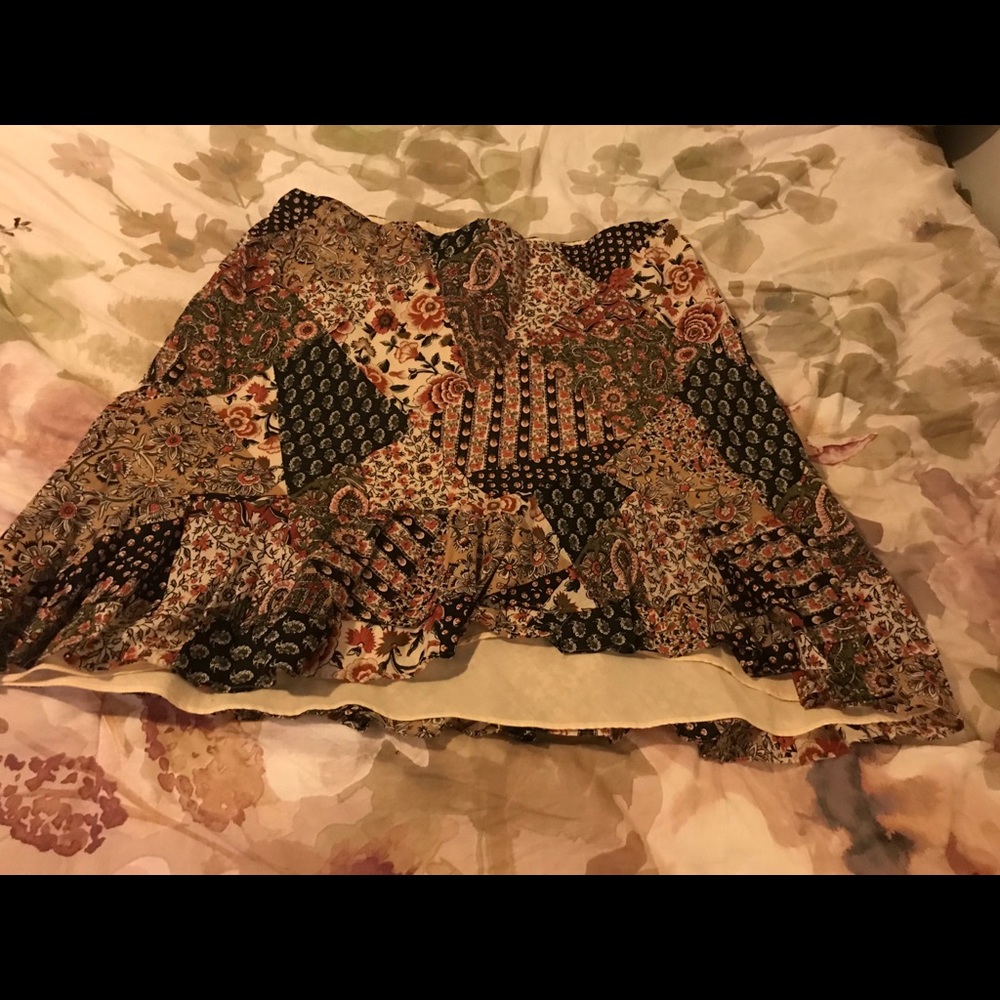 ✨Multi-Patterned Asymmetrical Skirt